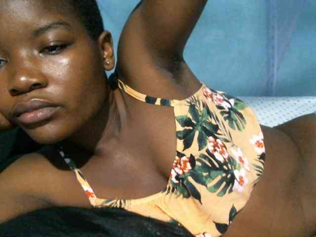 rakisha1 webcam