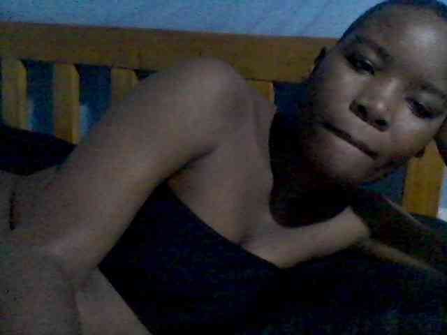 rakisha1 webcam