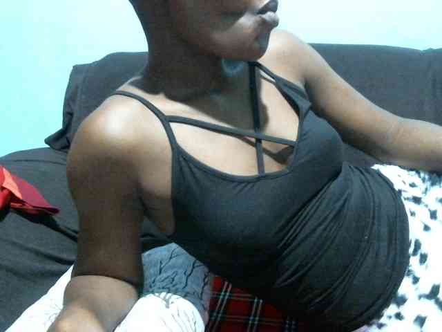 rakisha1 webcam
