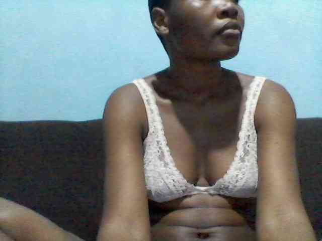 rakisha1 webcam