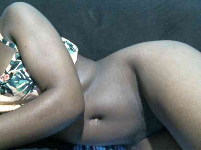 rakisha1 webcam