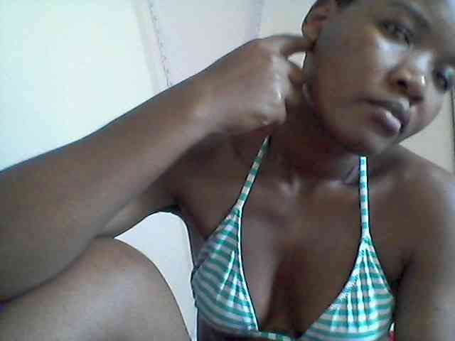 rakisha1 webcam