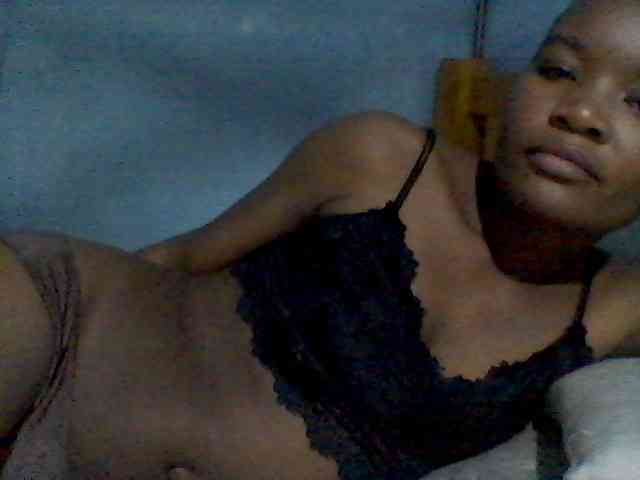 rakisha1 webcam