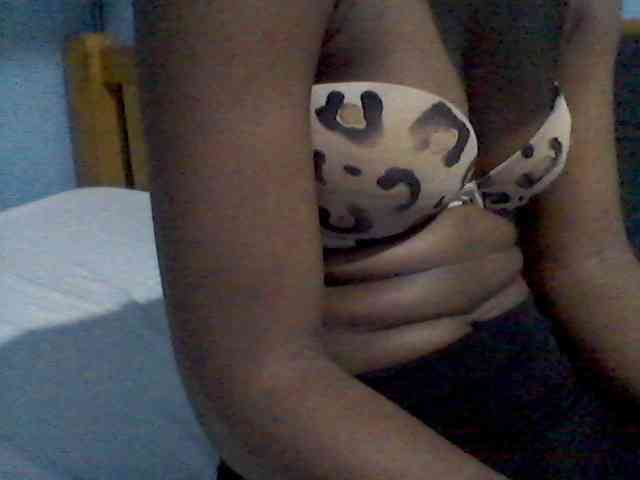 rakisha1 webcam
