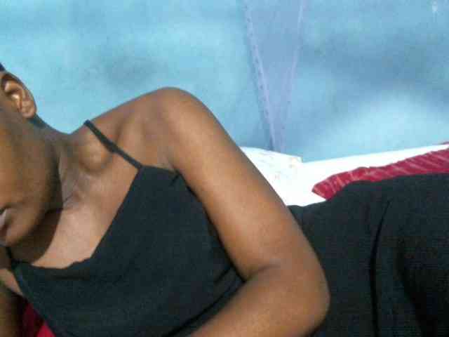 rakisha1 webcam