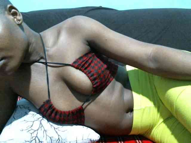 rakisha1 webcam