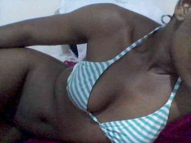 rakisha1 webcam