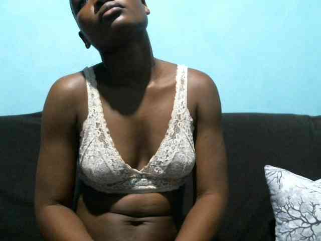 rakisha1 webcam