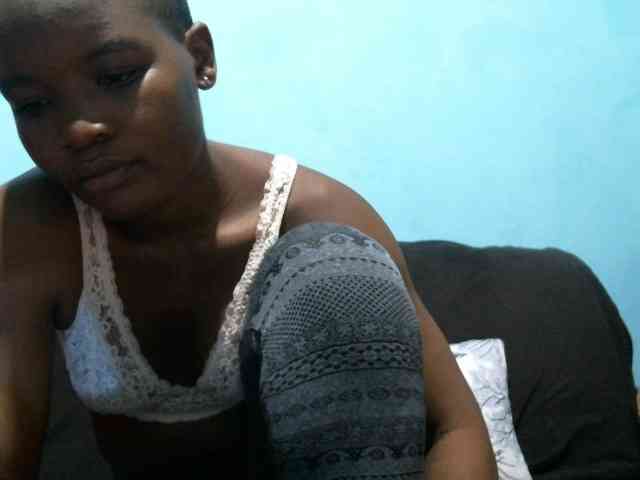 rakisha1 webcam