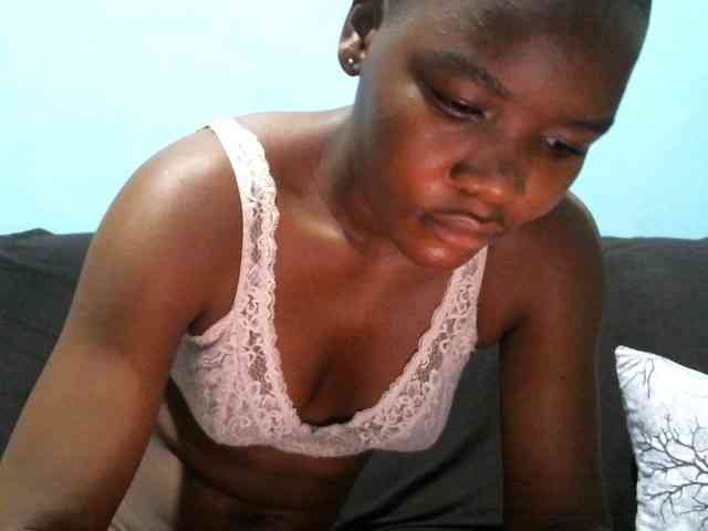 rakisha1 webcam