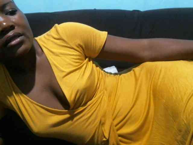 rakisha1 webcam