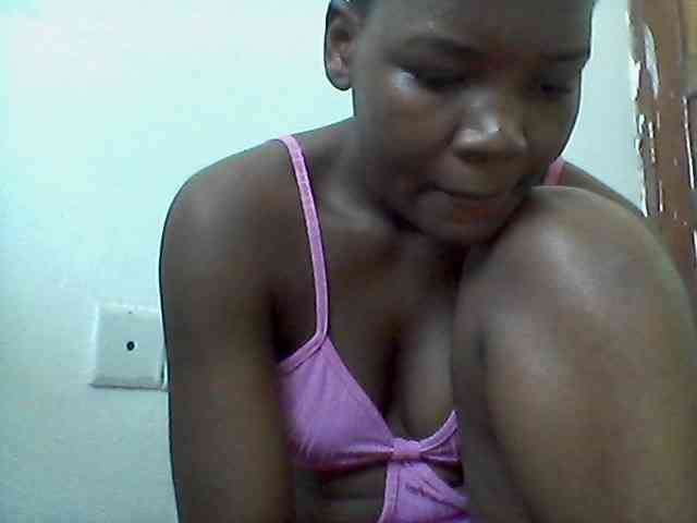 rakisha1 webcam