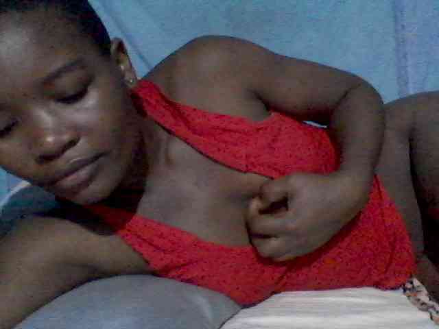 rakisha1 webcam
