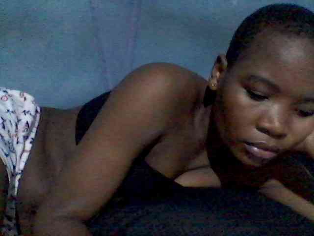rakisha1 webcam