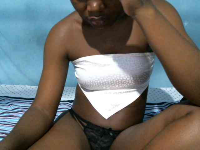 rakisha1 webcam