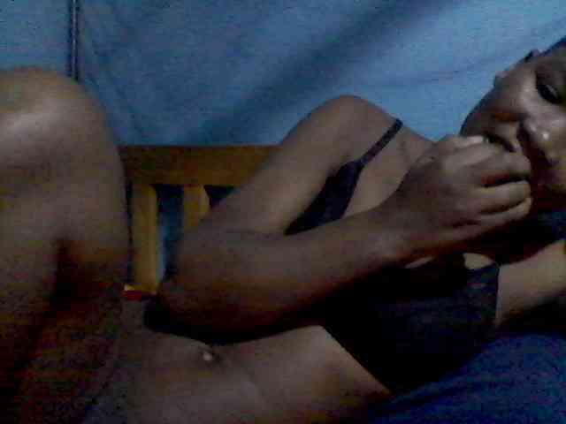 rakisha1 webcam