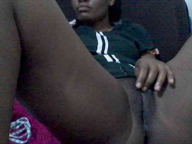 rakisha1 webcam