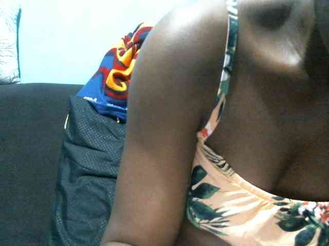rakisha1 webcam