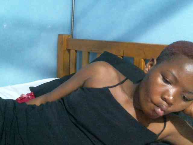 rakisha1 webcam