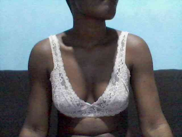 rakisha1 webcam
