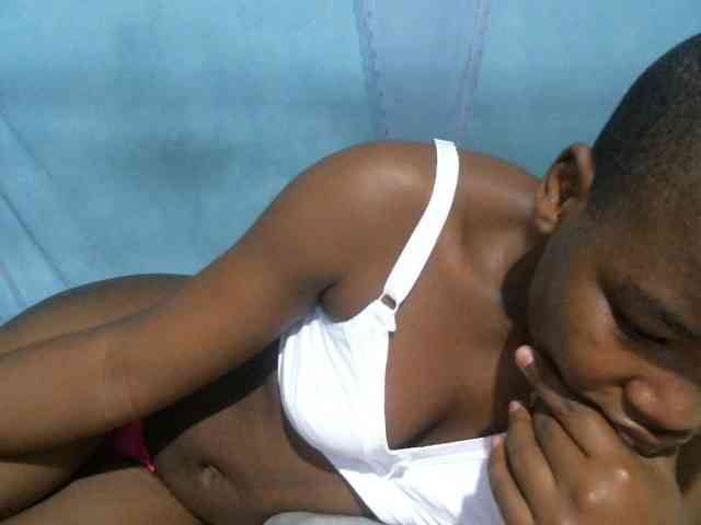 rakisha1 webcam