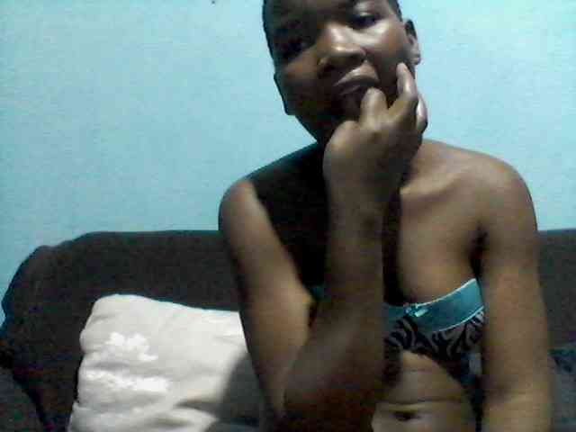 rakisha1 webcam