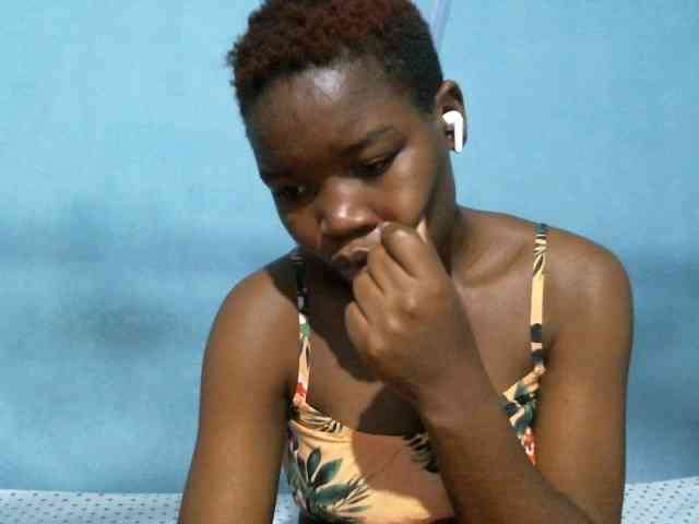 rakisha1 webcam