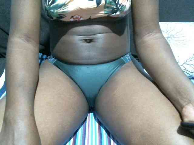 rakisha1 webcam