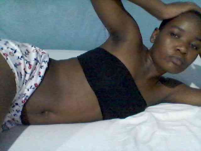 rakisha1 webcam
