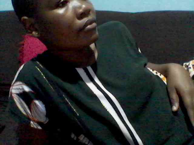 rakisha1 webcam