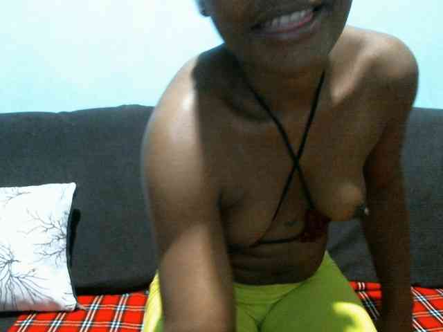 rakisha1 webcam