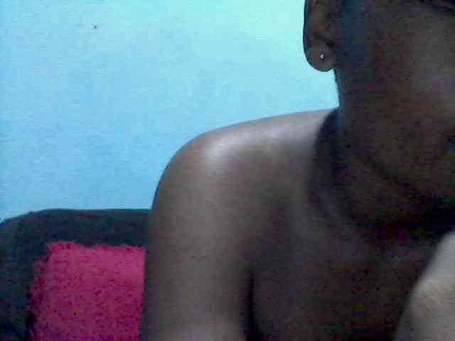 rakisha1 webcam