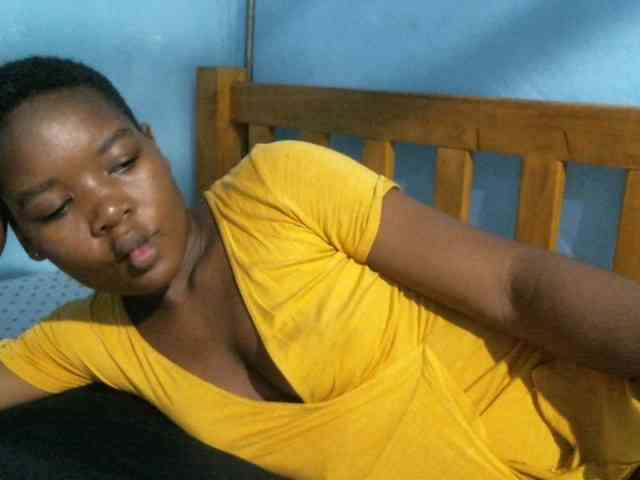 rakisha1 webcam