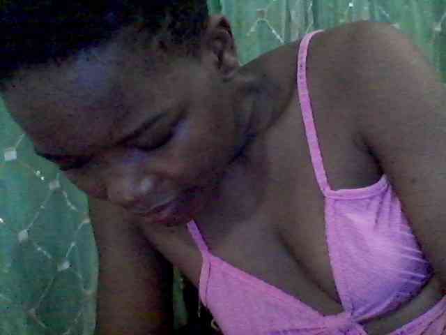 rakisha1 webcam