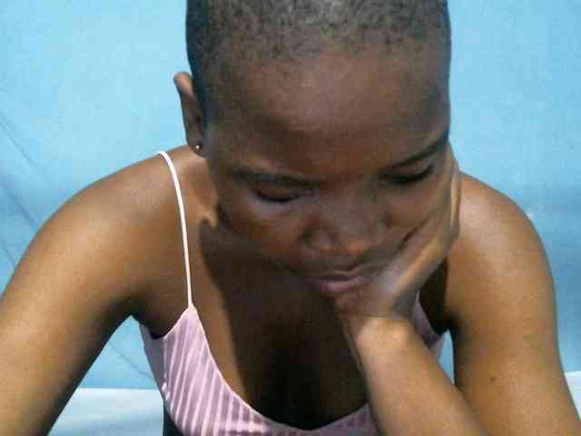 rakisha1 webcam
