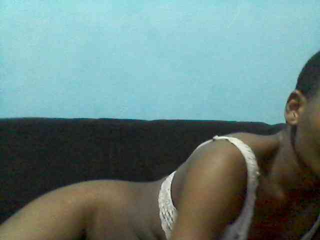 rakisha1 webcam