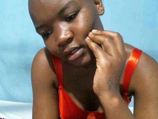 rakisha1 webcam