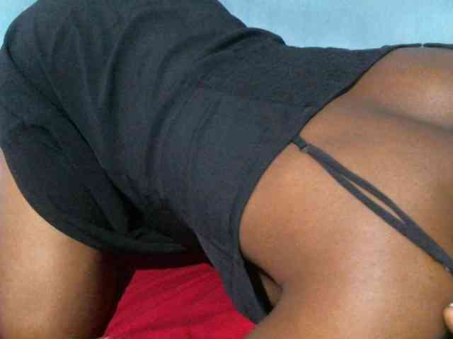 rakisha1 webcam