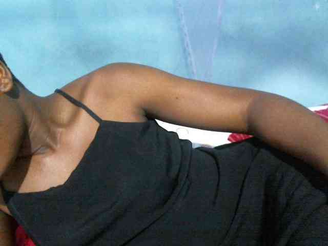 rakisha1 webcam