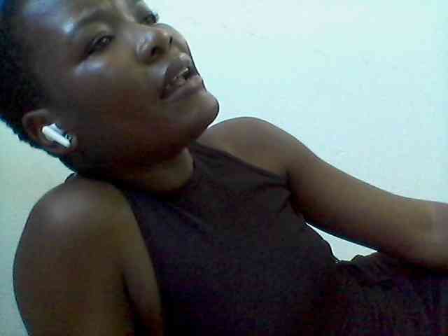 rakisha1 webcam
