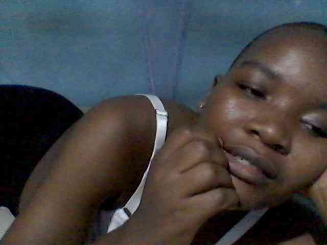 rakisha1 webcam