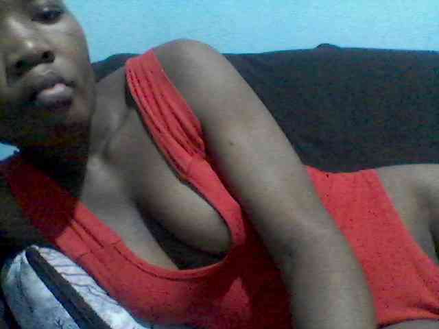 rakisha1 webcam