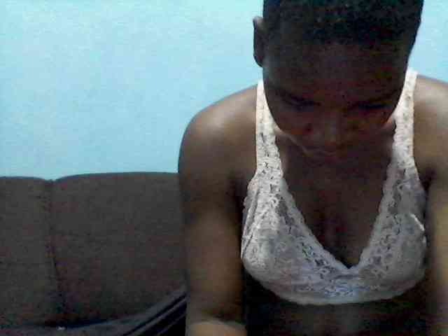 rakisha1 webcam