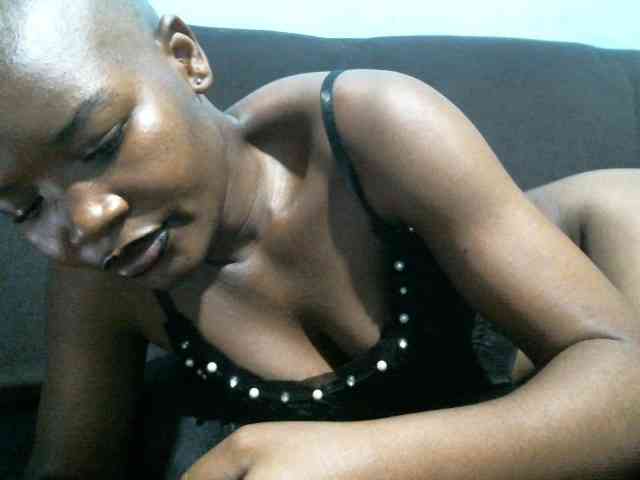 rakisha1 webcam