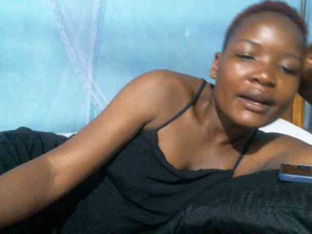 rakisha1 Live Webcam on BongaCams