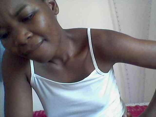 rakisha1 webcam
