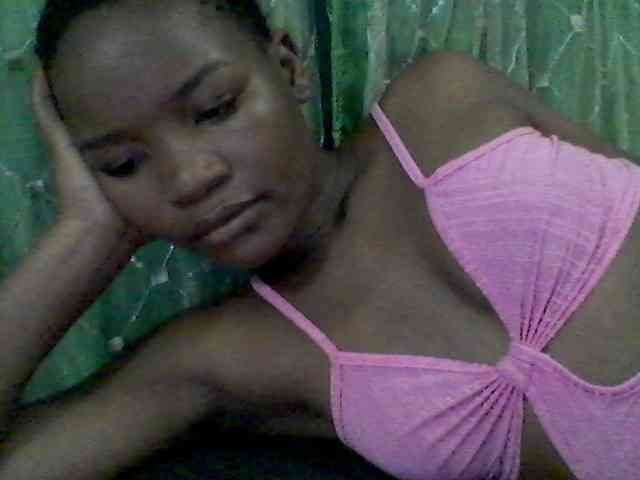 rakisha1 webcam