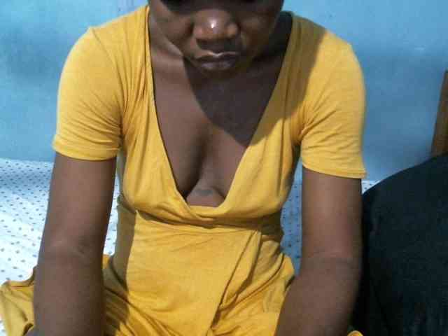 rakisha1 webcam