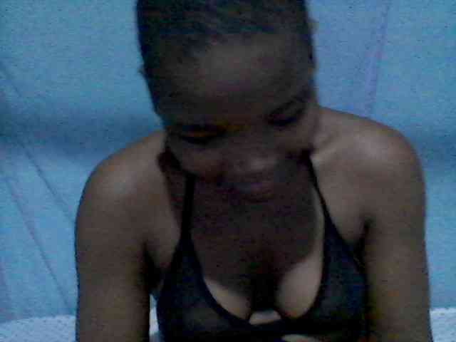 rakisha1 webcam