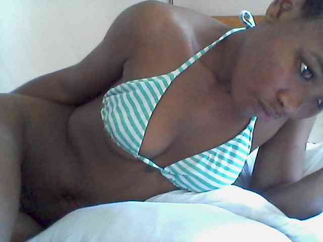 rakisha1 webcam
